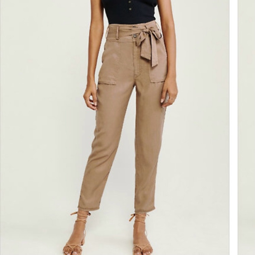 Abercrombie Satin paperbag Pants Small